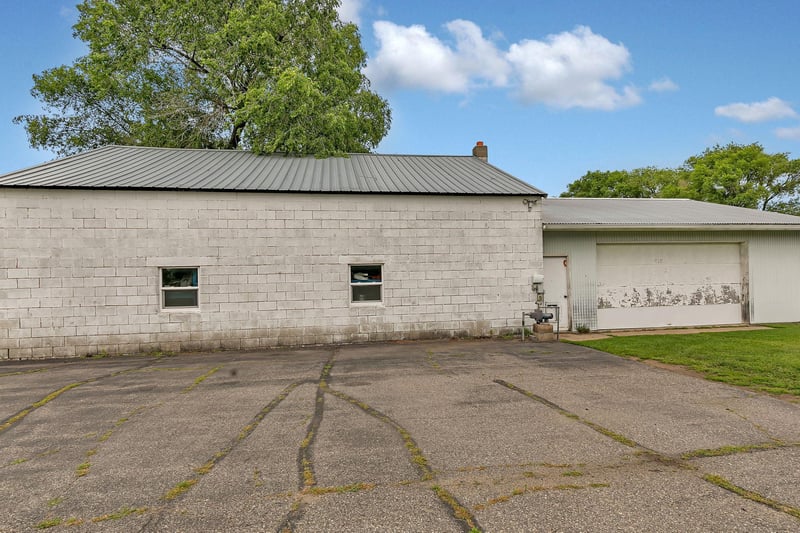 22500 State Highway 15, Saint Augusta, MN 56301
