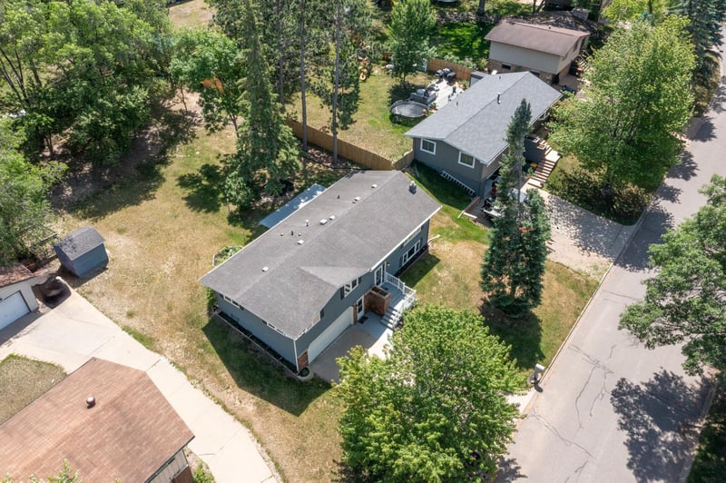 1713 Graydon Ave, Brainerd, MN 56401