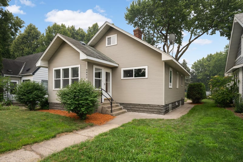 4842 34th Ave S, Minneapolis, MN 55417