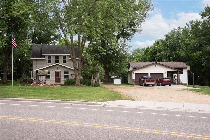 321 Drier St, Durand, WI 54736