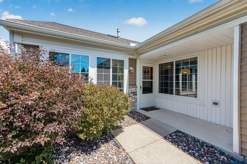 13214 Spencer Sweet Pea Ln, Eden Prairie, MN 55347