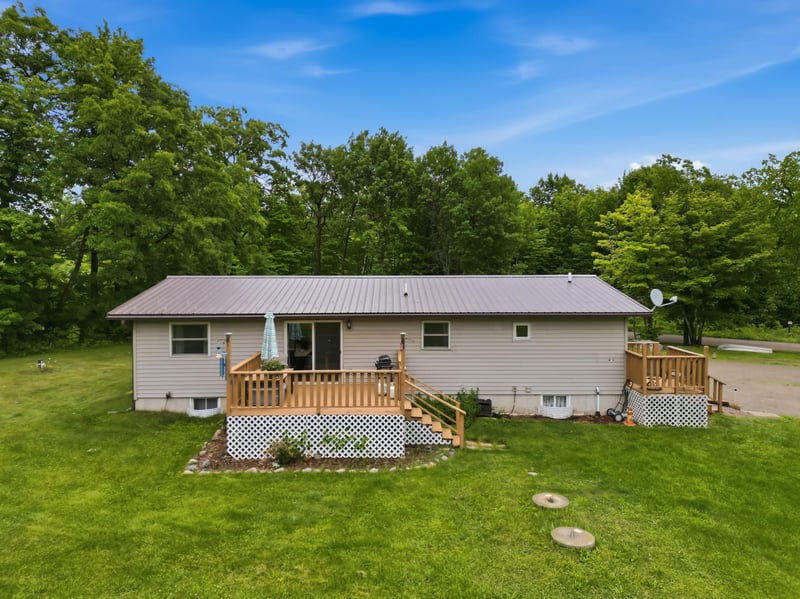 995 N Zettel Rd, Exeland, WI 54835
