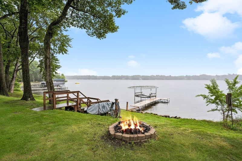 222 2nd St SE, Crosby, MN 56441