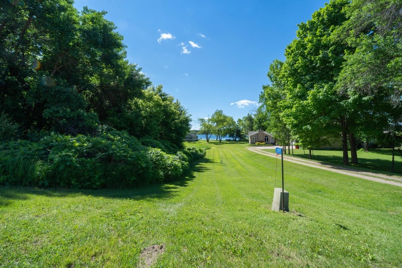 1397 W Lake Cowdry Rd NW, Alexandria, MN 56308
