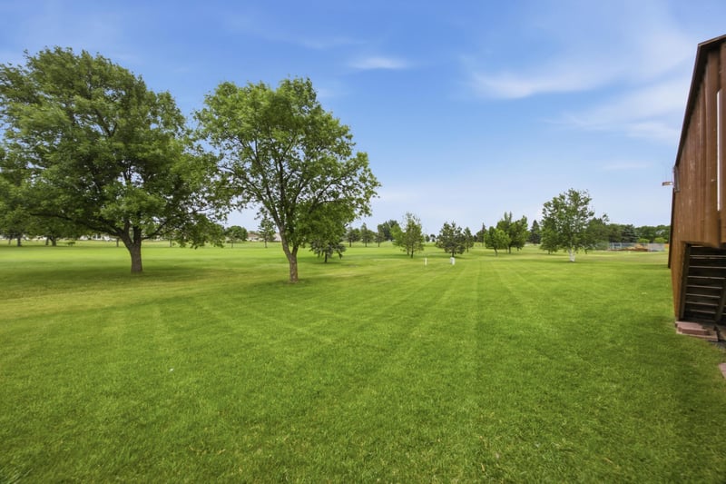 2830 32nd St S, Moorhead, MN 56560