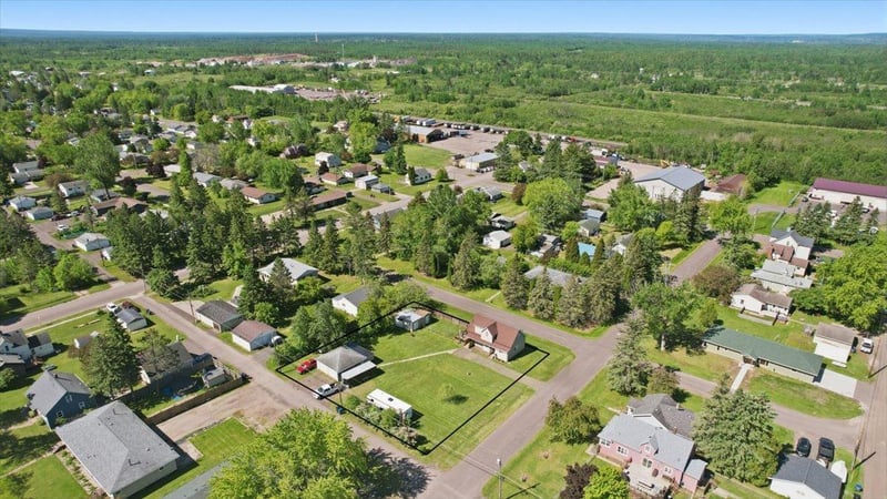 1824 N 53rd St, Superior, WI 54880