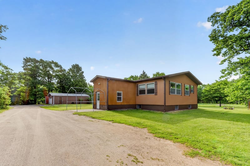 39467 605th St, Swatara, MN 55785