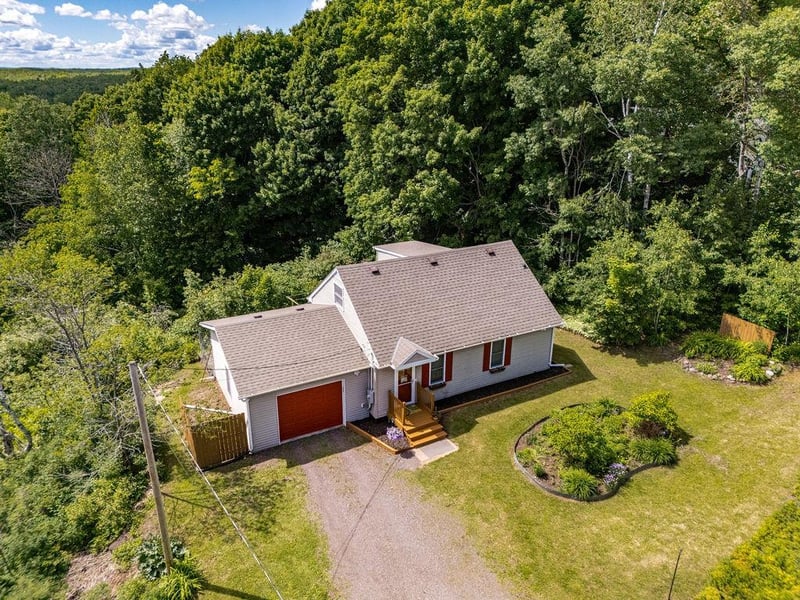3605 Copley Rd, Hermantown, MN 55811
