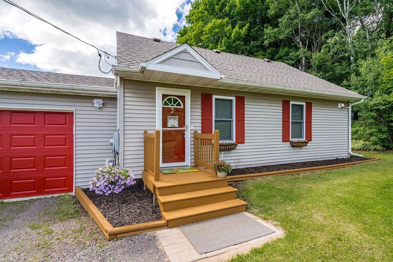 3605 Copley Rd, Hermantown, MN 55811