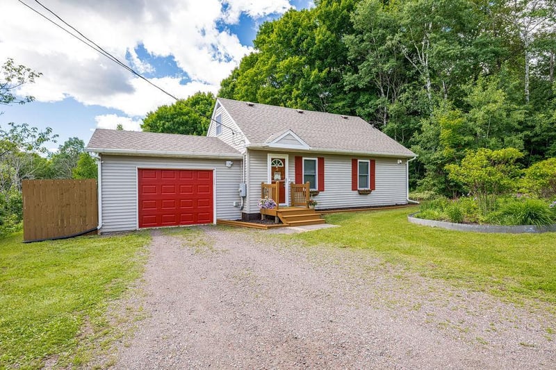 3605 Copley Rd, Hermantown, MN 55811