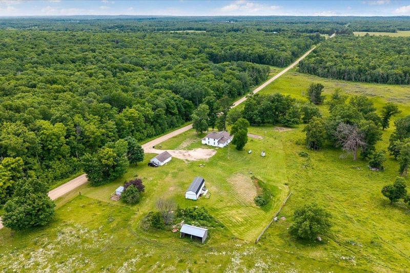 3020 72nd St SW, Pequot Lakes, MN 56472