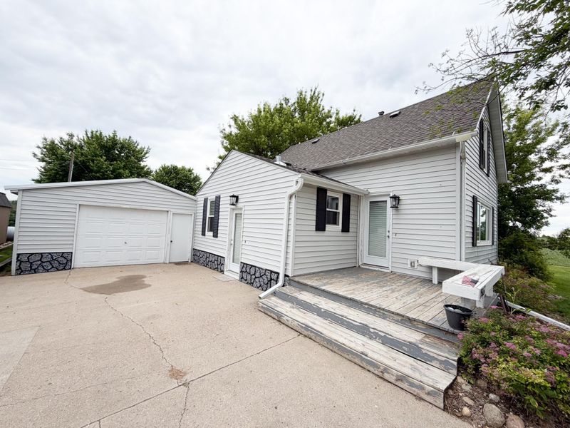 19667 Mccall Ave, Reading, MN 56165