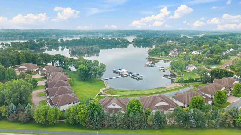 3647 Crystal Bay Ln NW, Prior Lake, MN 55372