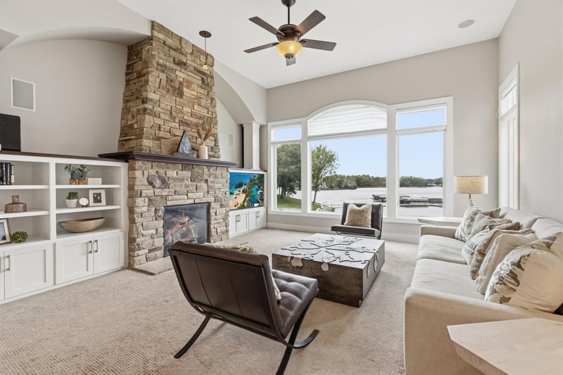 3647 Crystal Bay Ln NW, Prior Lake, MN 55372