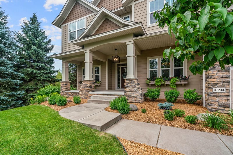 4694 Bluebell Trl N, Medina, MN 55340