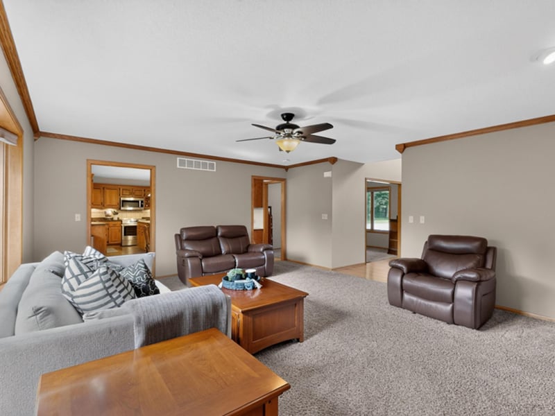 7255 Hollyford Ln NW, Rochester, MN 55901