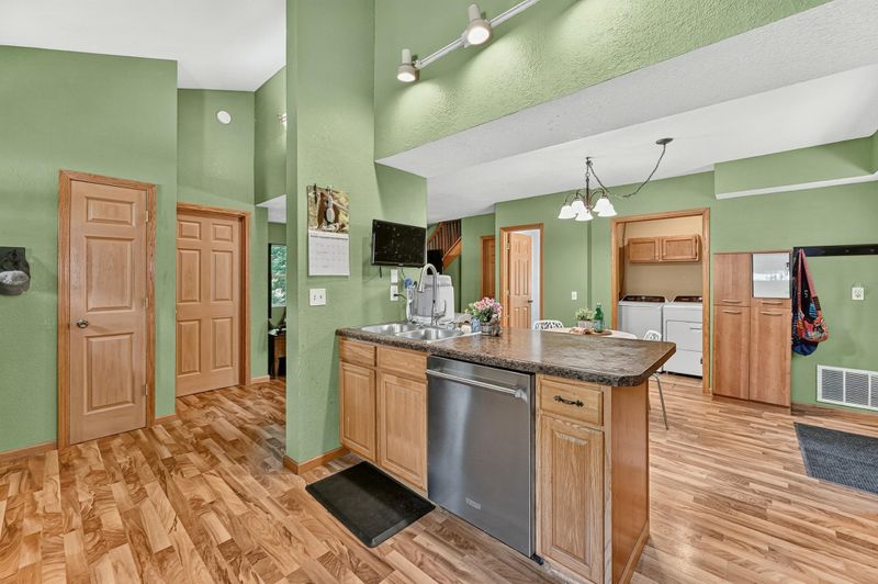 313 Cherry St W, Mazeppa, MN 55956