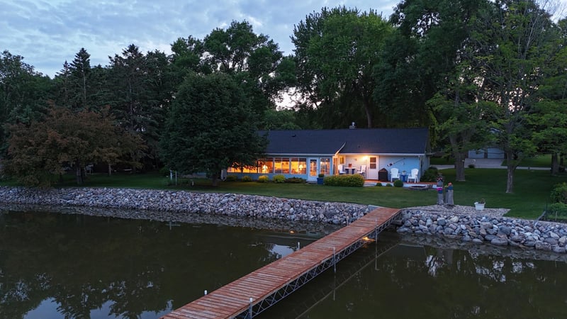2305 NE Country Club Dr, Willmar, MN 56201
