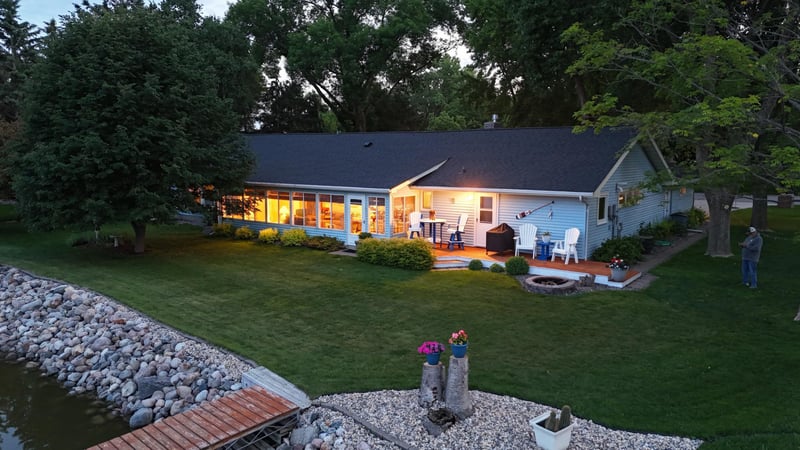 2305 NE Country Club Dr, Willmar, MN 56201