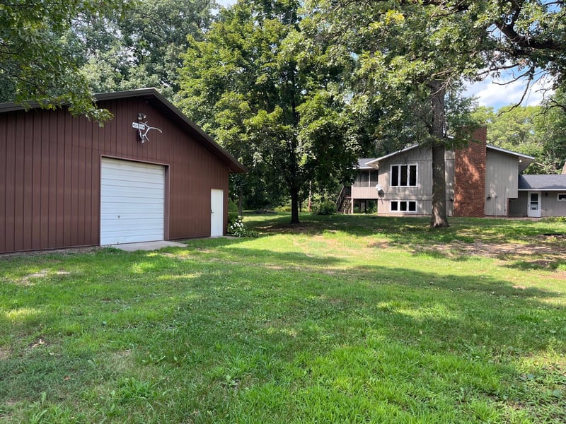 11914 165th Ave SE, Becker, MN 55308