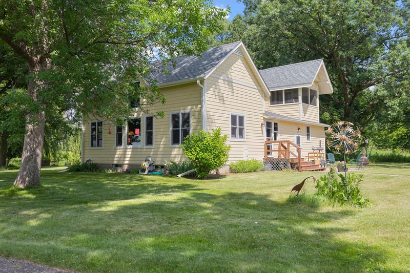 38775 Llama St NW, Dalbo, MN 55017