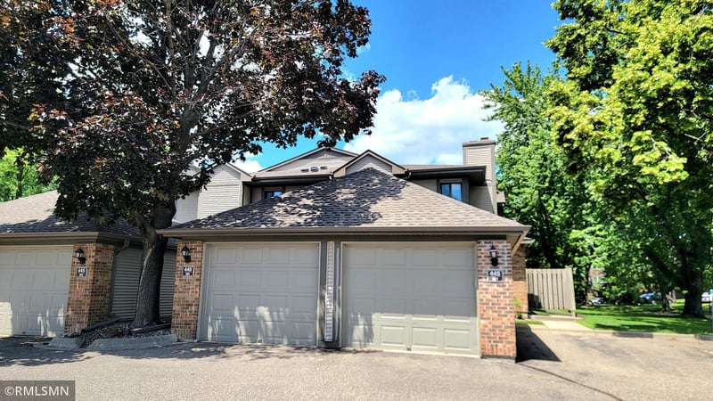 445 Shelard Pw #101, Saint Louis Park, MN 55426