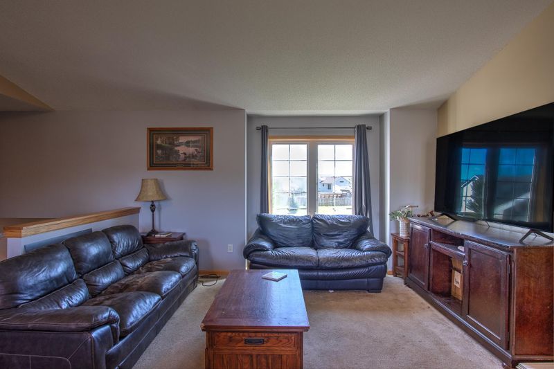 705 Bluebird St, Mora, MN 55051