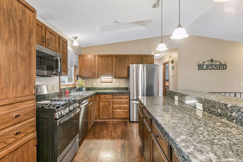 5426 Prospect Ave, White Bear Twp, MN 55110