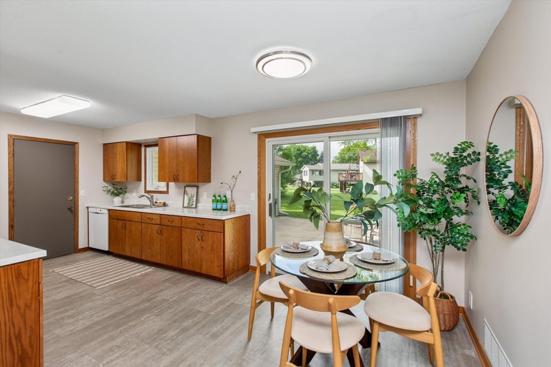 7743 Countryside Dr, Bloomington, MN 55438