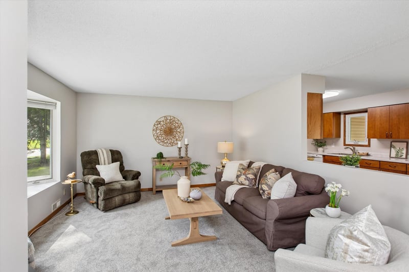 7743 Countryside Dr, Bloomington, MN 55438