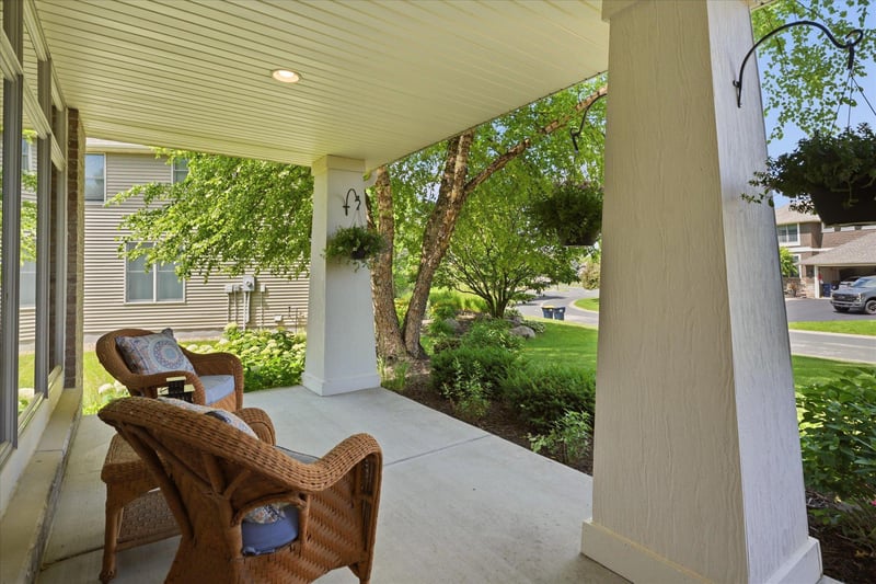 18104 Lamar Ct, Lakeville, MN 55044