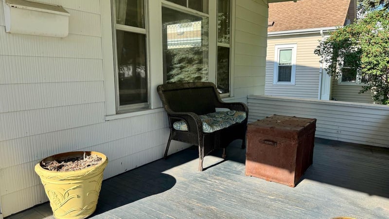 112 7th Ave S, Moorhead, MN 56560