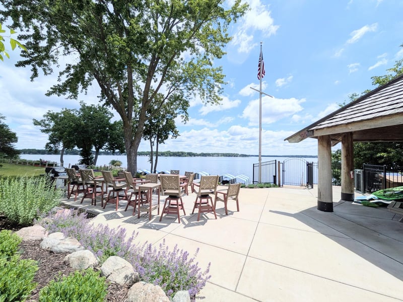 4387 Wilshire Blvd #106, Mound, MN 55364