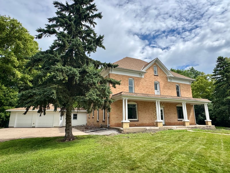 78994 160th St, Sacred Heart, MN 56285