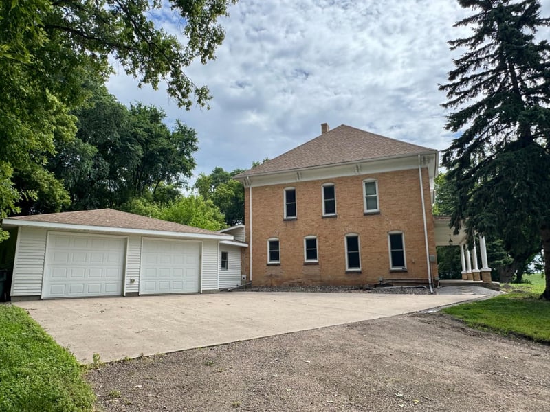 78994 160th St, Sacred Heart, MN 56285