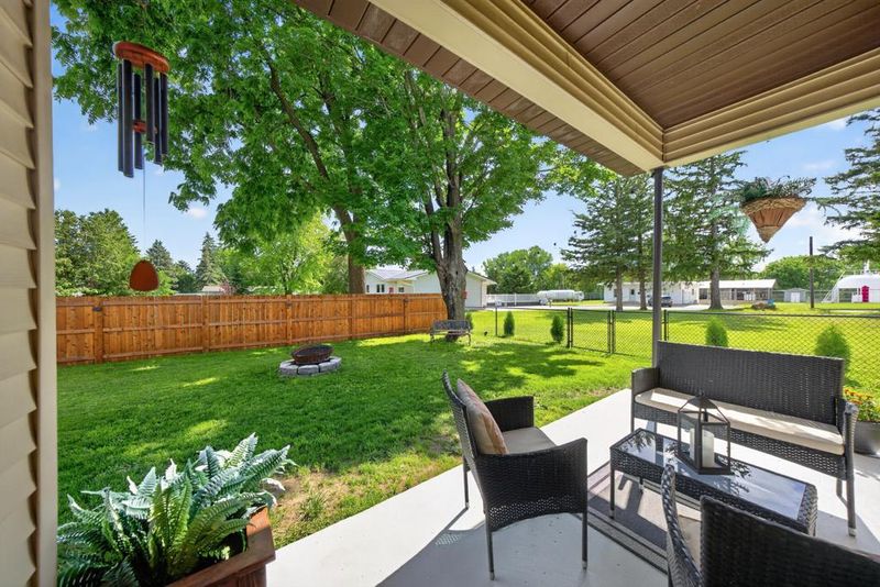 416 Smith St, Spring Valley, MN 55975
