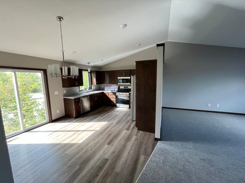 23071 Turquoise St, Saint Augusta, MN 56301