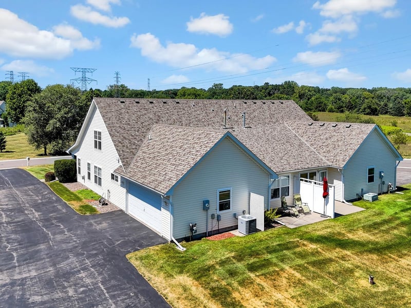 9913 59th Street Ct N, Lake Elmo, MN 55042