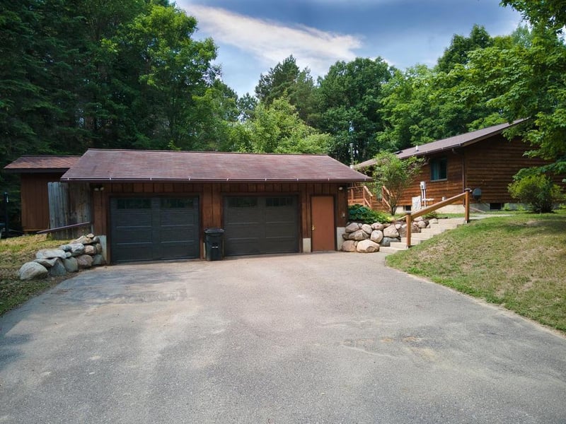 26137 Aspen Dr, Bovey, MN 55709