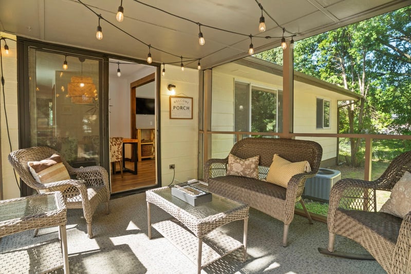 3851 Flowerfield Rd, Circle Pines, MN 55014