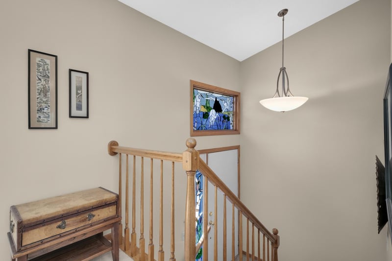3140 Quarry Ct, Eagan, MN 55121