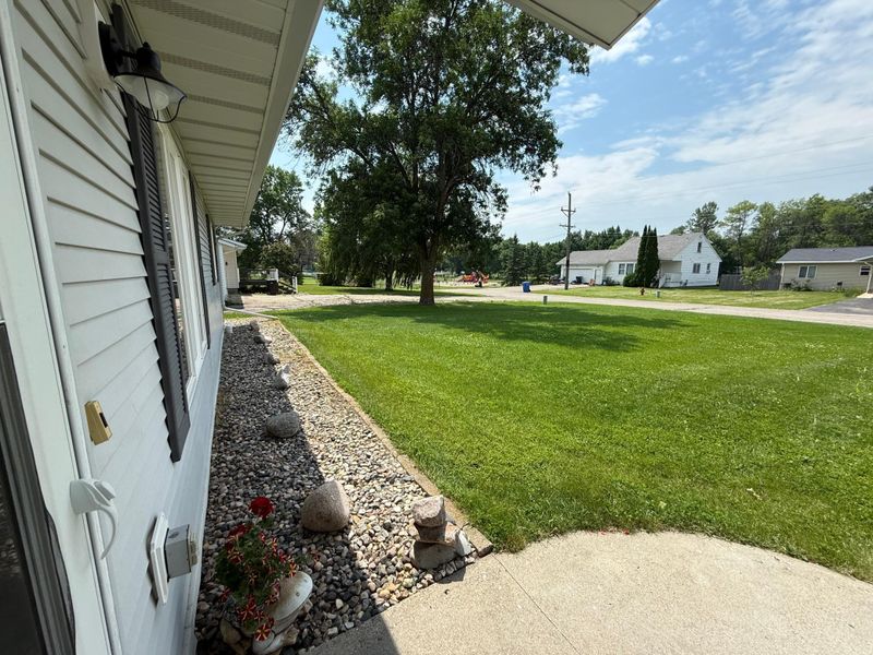 531 6th St, Audubon, MN 56511