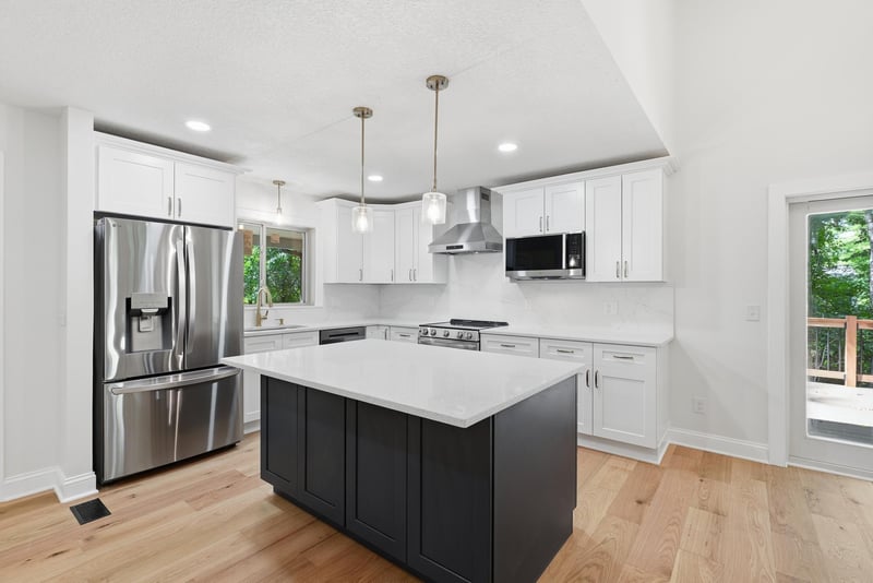 1521 Archwood Rd, Hopkins, MN 55305