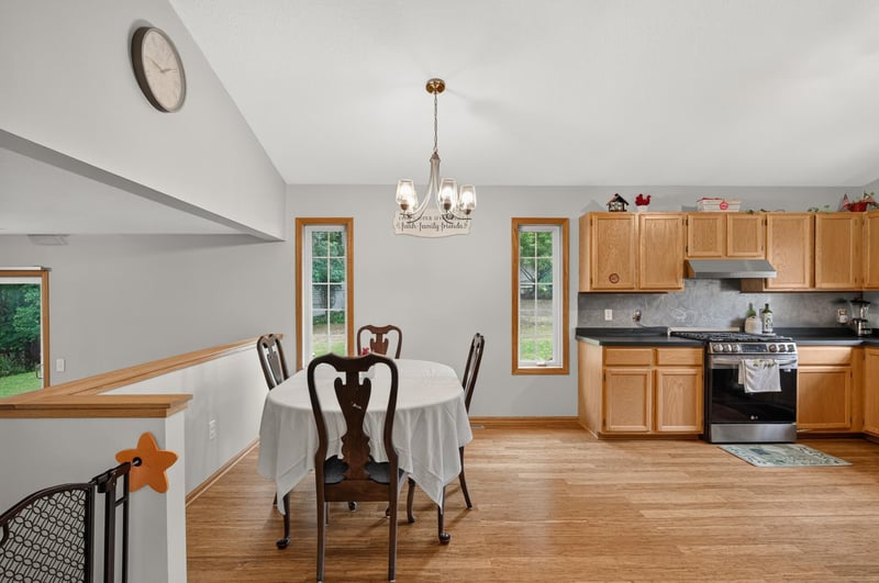 4410 S River Rn, Savage, MN 55378