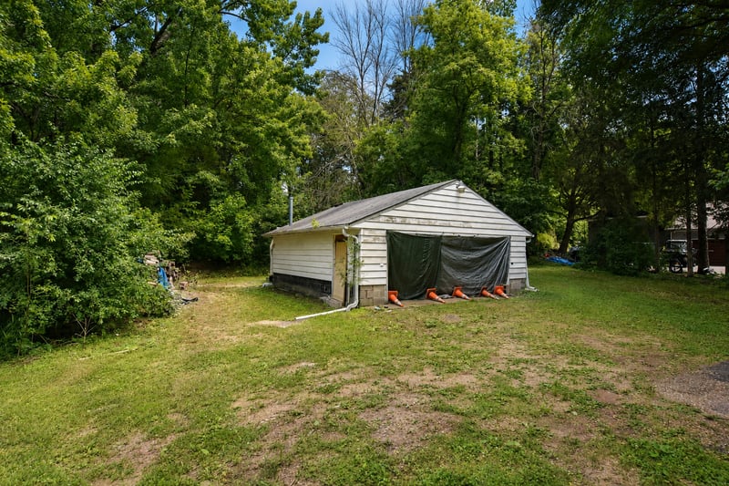 7722 Babcock Trl, Inver Grove Heights, MN 55077