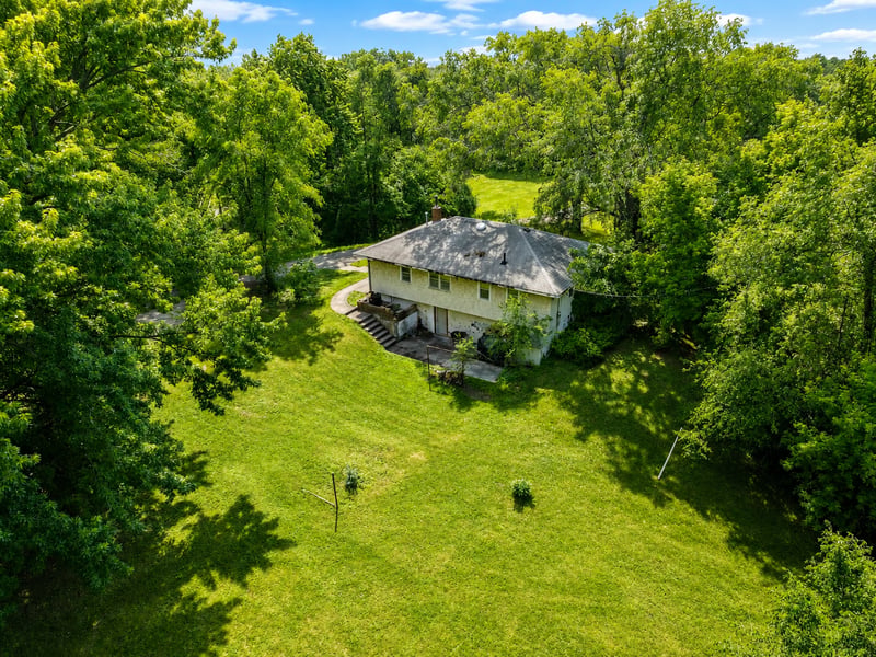 7722 Babcock Trl, Inver Grove Heights, MN 55077