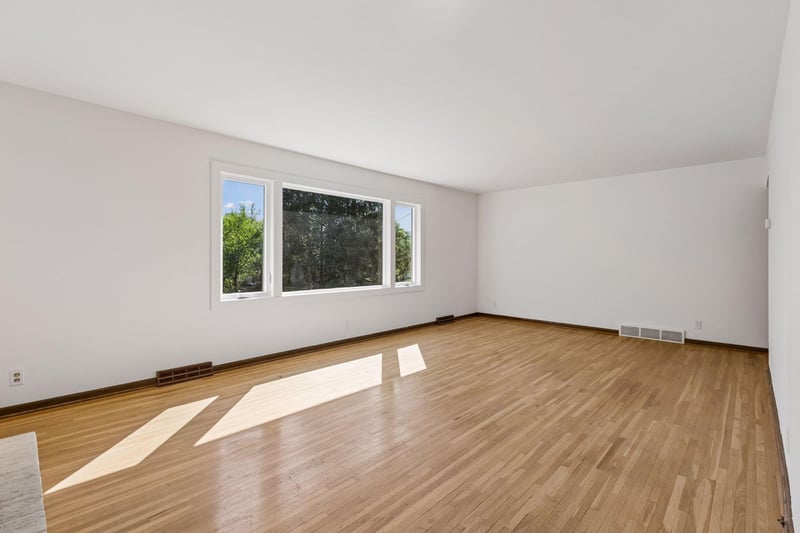 16329 Temple Ter, Minnetonka, MN 55345