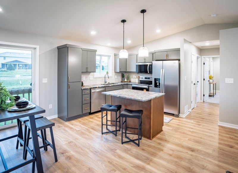 1306 9th Ave NW, Kasson, MN 55944