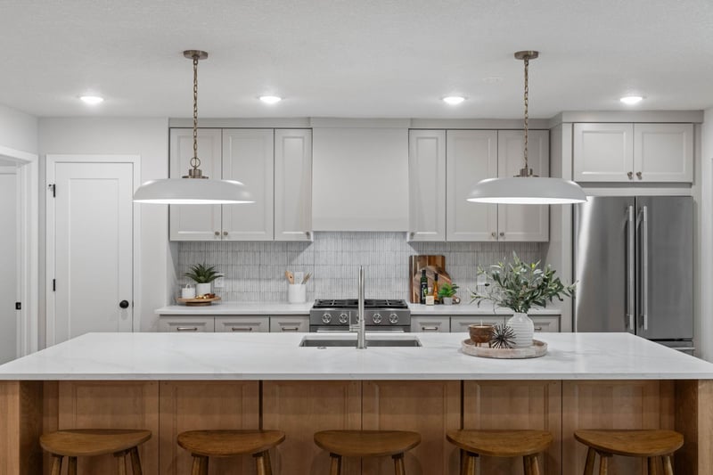 8930 N Minnehaha Cir, Saint Louis Park, MN 55426