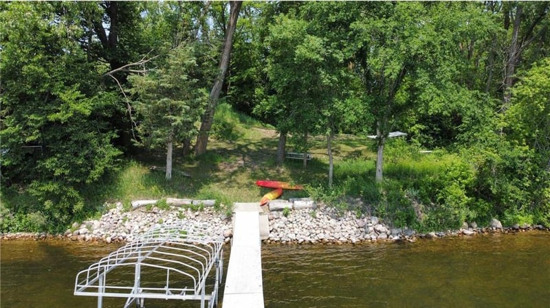 - Lot 4 Block 4, New London, MN 56273